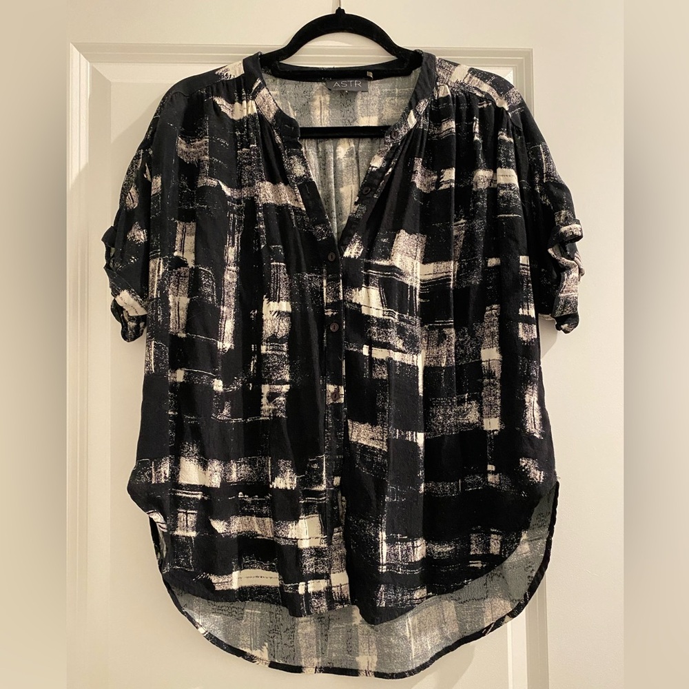 ASTR BUTTON UP TOP - XS